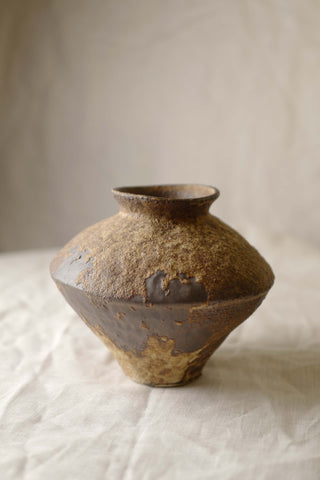 Rustic Terra Vase, Medium Broad [temporarily sold out]