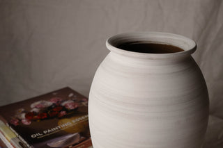 Yuki the Snow Vase, Large