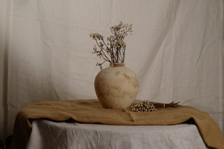 Lunar Glow Vase, Round