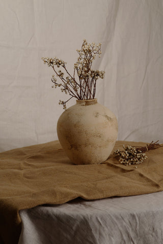 Lunar Glow Vase, Round