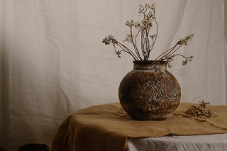 Cave Whispers Vase, Round